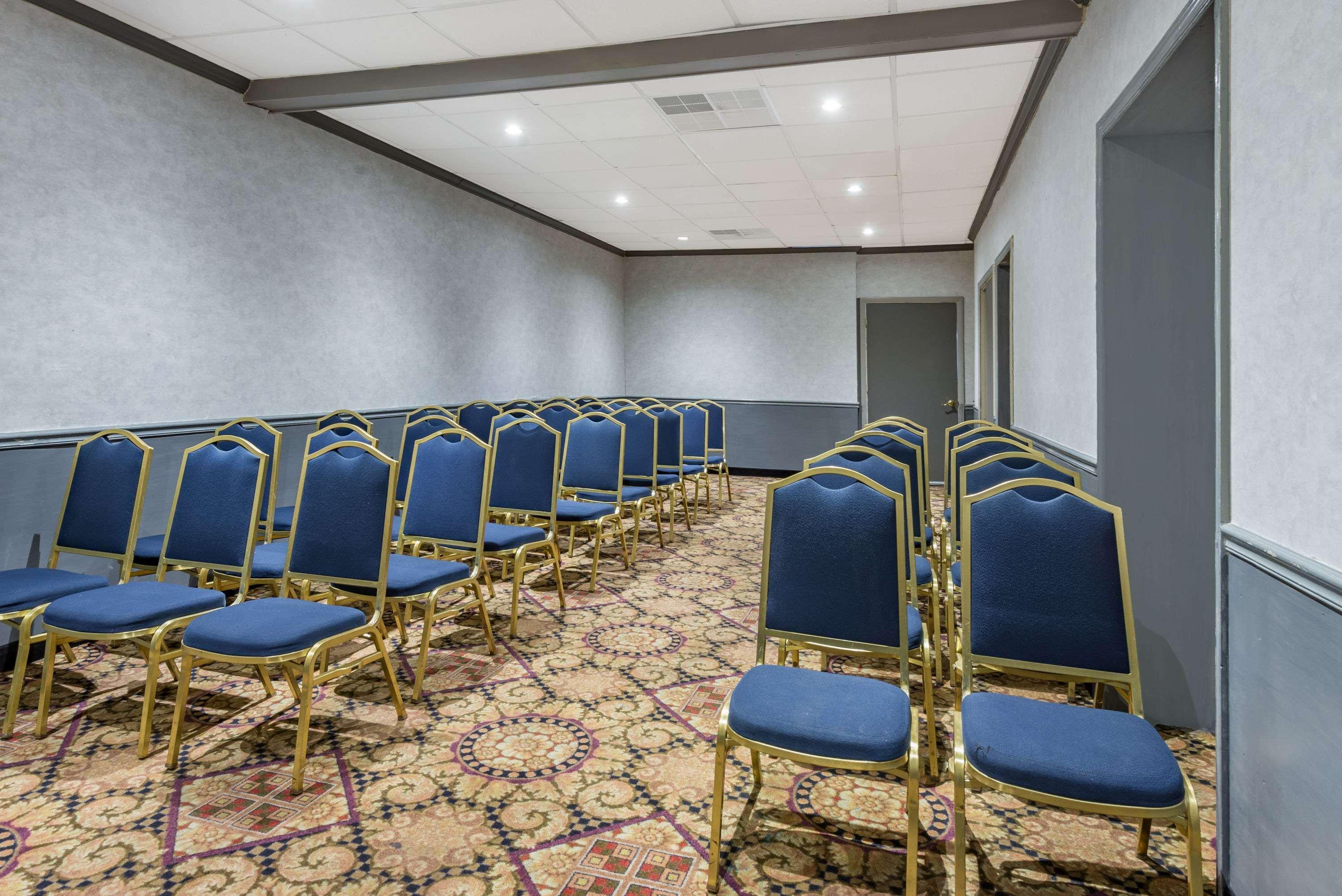 Ramada By Wyndham West Atlantic City Эгг-Харбор-Тауншип Экстерьер фото