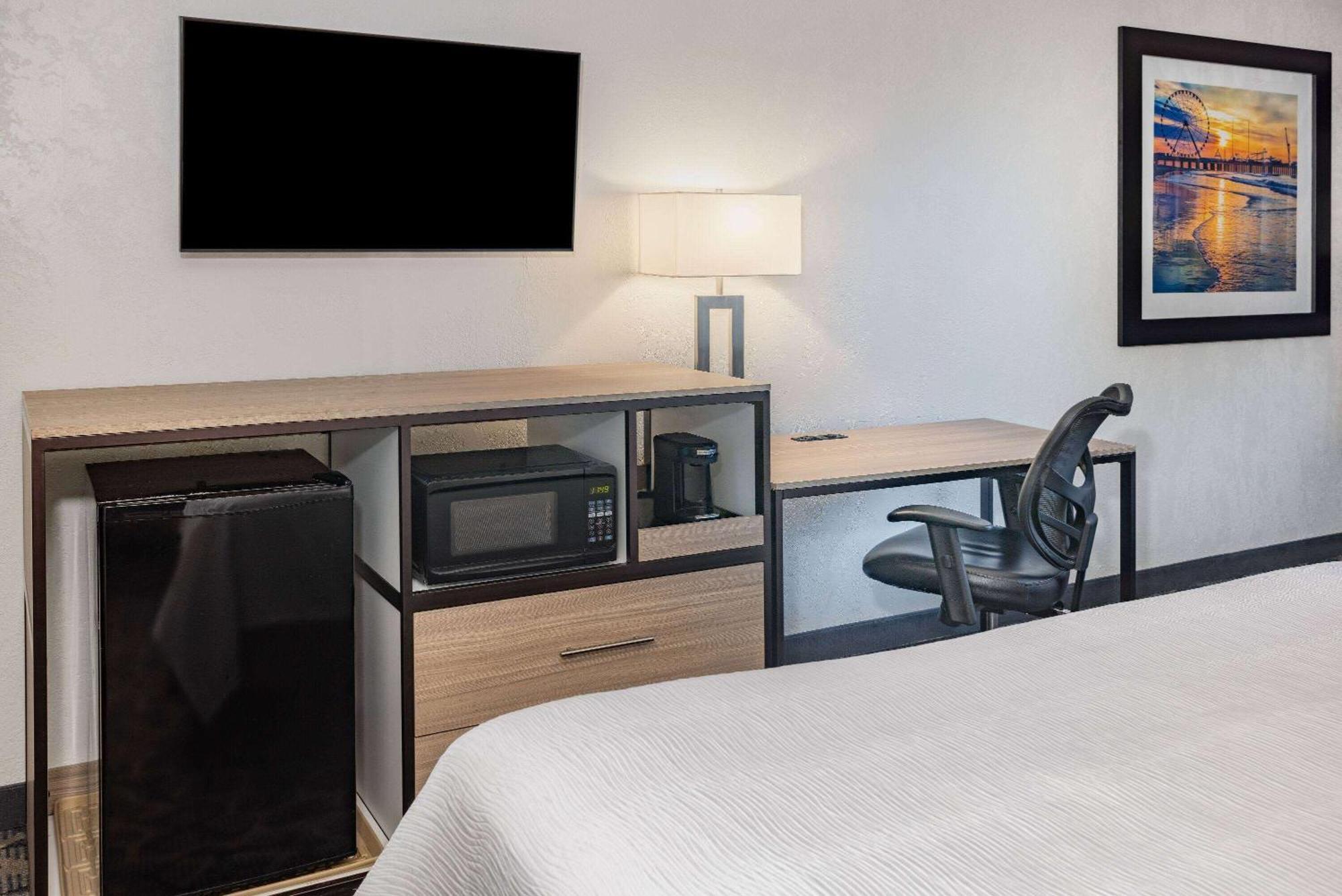 Ramada By Wyndham West Atlantic City Эгг-Харбор-Тауншип Экстерьер фото