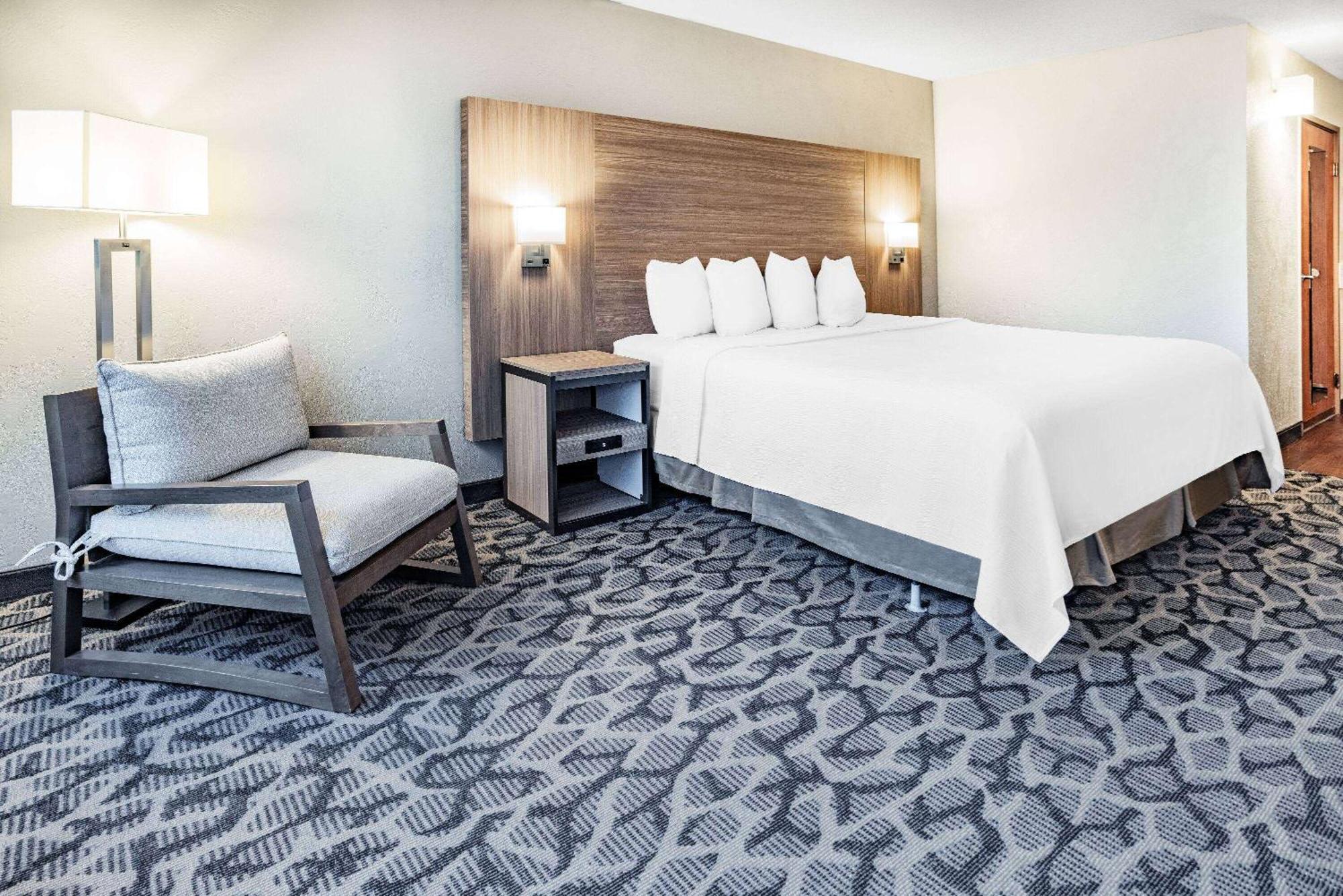 Ramada By Wyndham West Atlantic City Эгг-Харбор-Тауншип Экстерьер фото