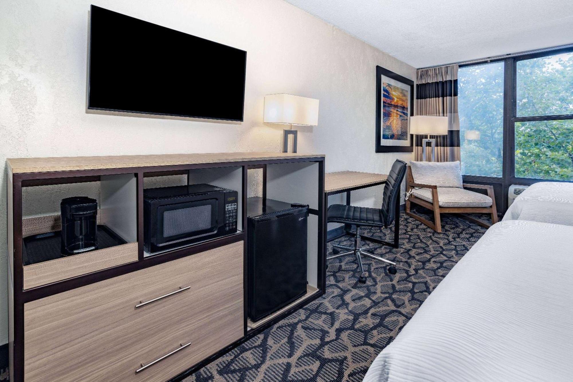 Ramada By Wyndham West Atlantic City Эгг-Харбор-Тауншип Экстерьер фото